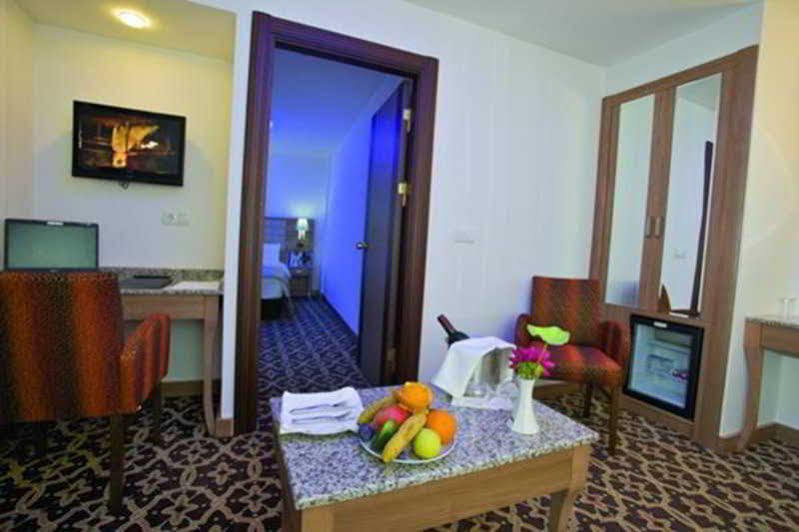 City Hotel Istanbul Exterior foto